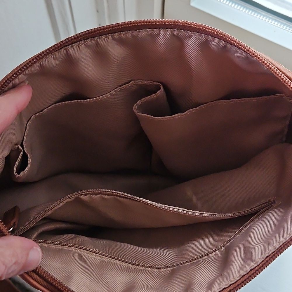 The Sak Crossbody Handbag - Picture 5 of 10